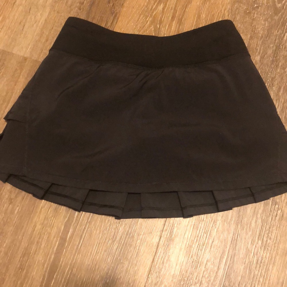Black tennis ivviva skirt gently used